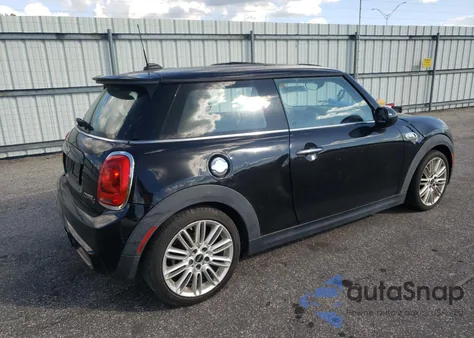 2017 Mini Cooper S z USA, uszkodzony, nr VIN WMWXP7C3XH3B94734